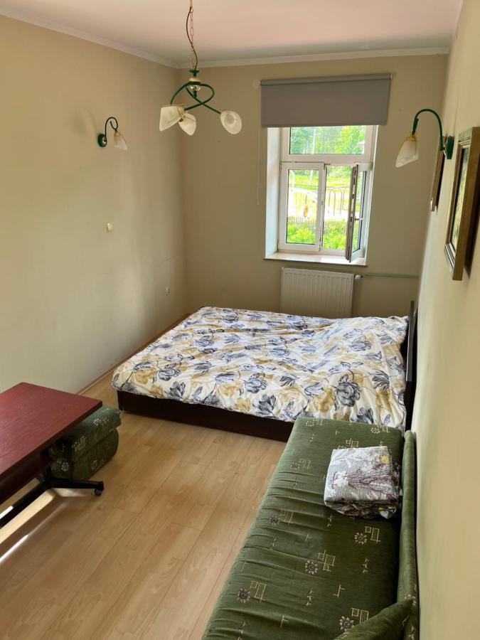 Gosciniec Szczeliniec Hostel Karlow Kültér fotó