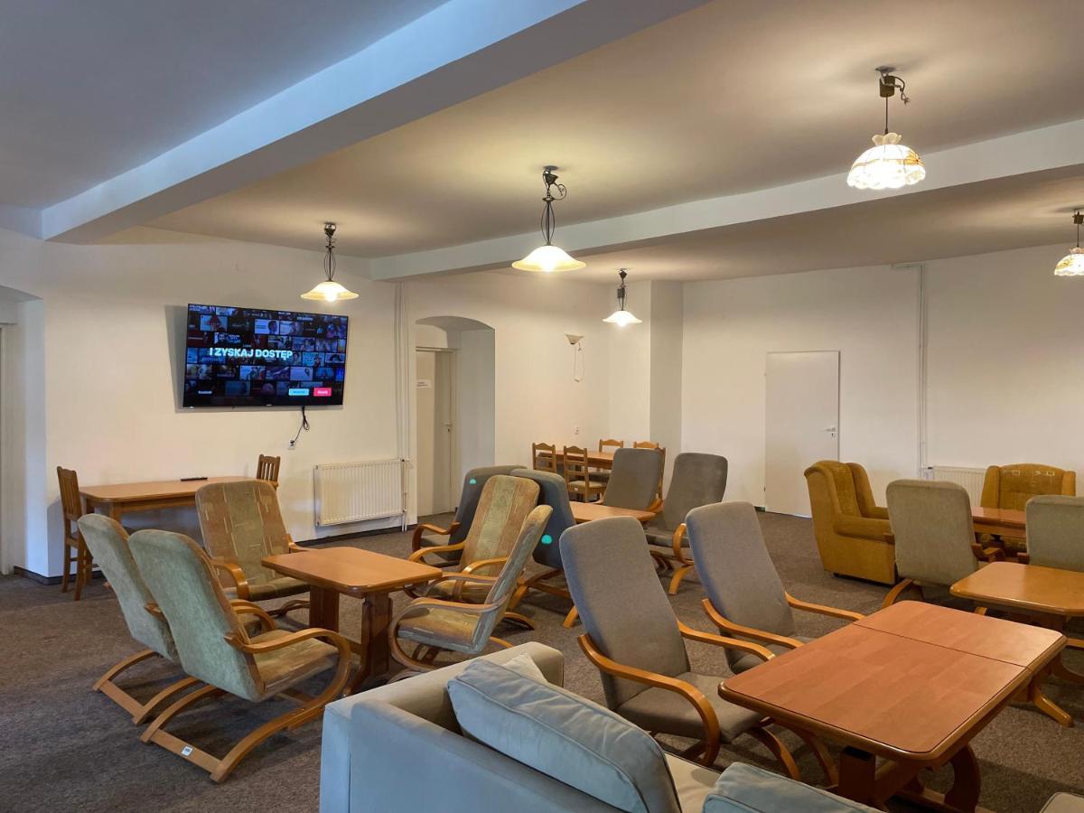 Gosciniec Szczeliniec Hostel Karlow Kültér fotó