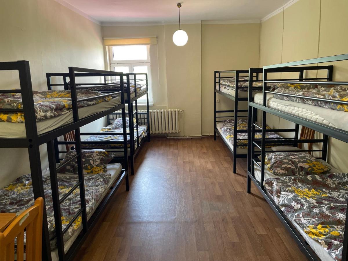 Gosciniec Szczeliniec Hostel Karlow Kültér fotó